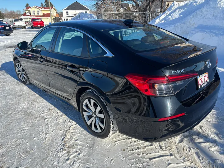 2023 Honda Civic LX Image