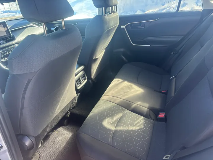 2023 Toyota Rav 4 LE Image