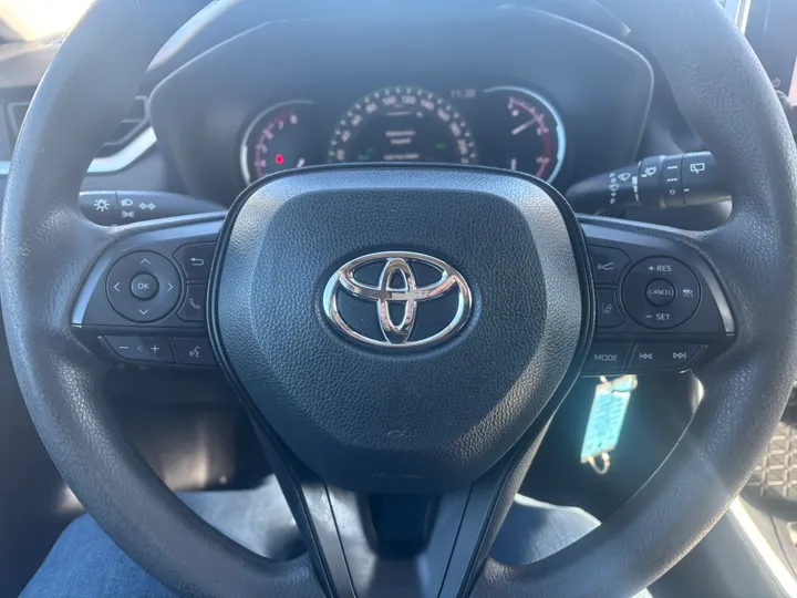 2023 Toyota Rav 4 LE Image