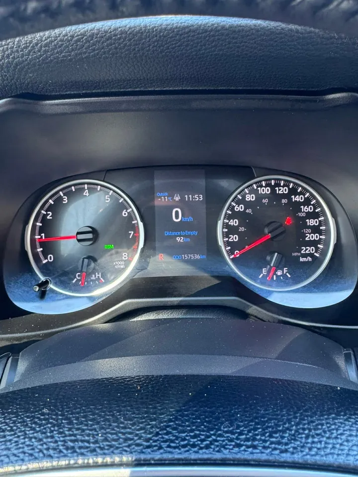 2019 Toyota Rav 4 XLE Image