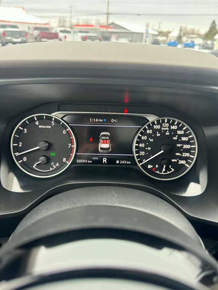 2023 Nissan Rogue SV Image