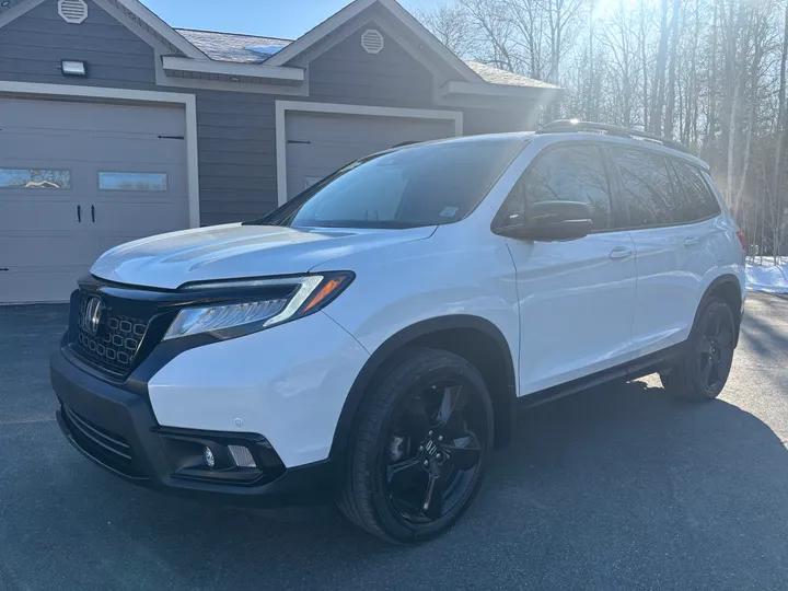 2019 Honda Passport Touring Image