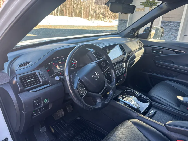 2019 Honda Passport Touring Image