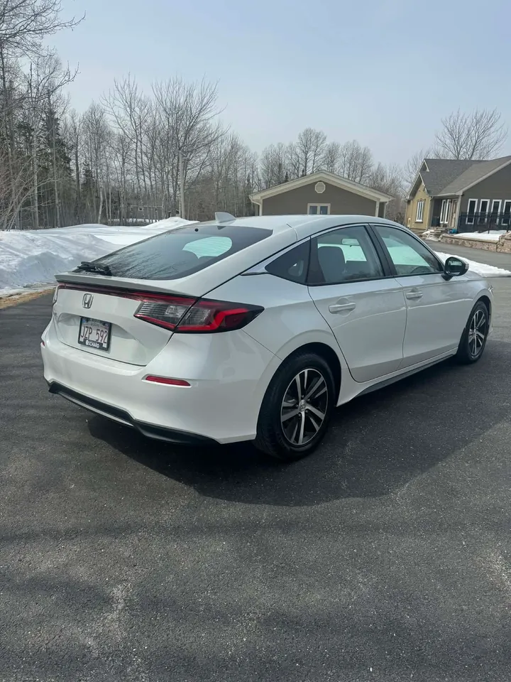 2022 Honda Civic LX Image