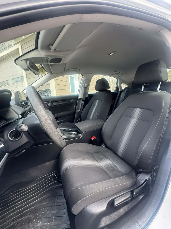 2022 Honda Civic LX Image