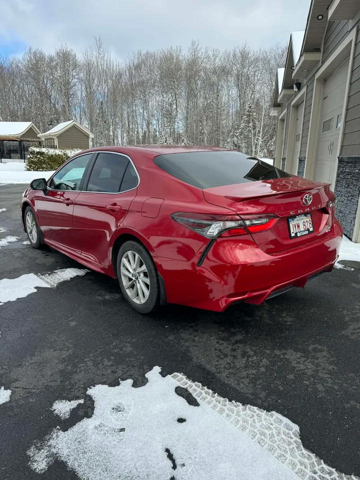 2021 Toyota Camry SE AWD Image
