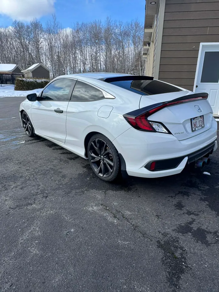 2020 Honda Civic Hatchback Sport Image