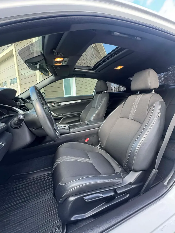 2020 Honda Civic Hatchback Sport Image