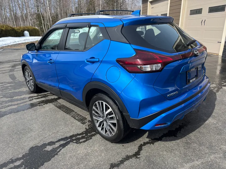 2024 Nissan Kicks SV Image