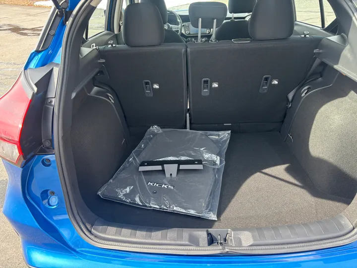 2024 Nissan Kicks SV Image