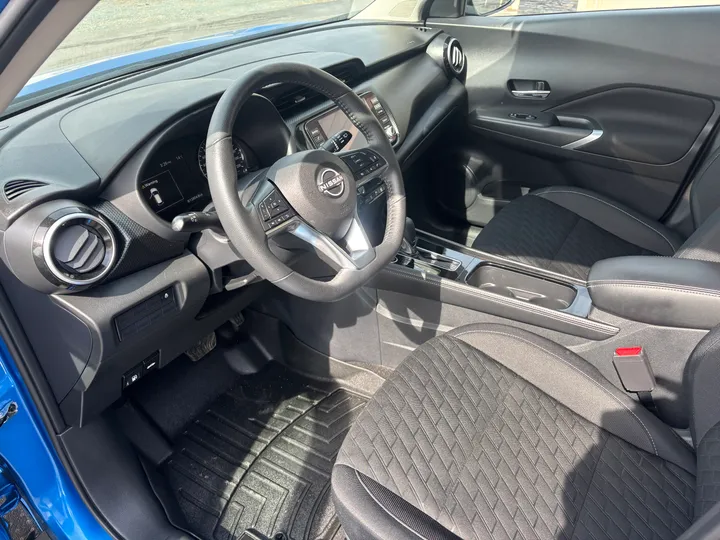 2024 Nissan Kicks SV Image