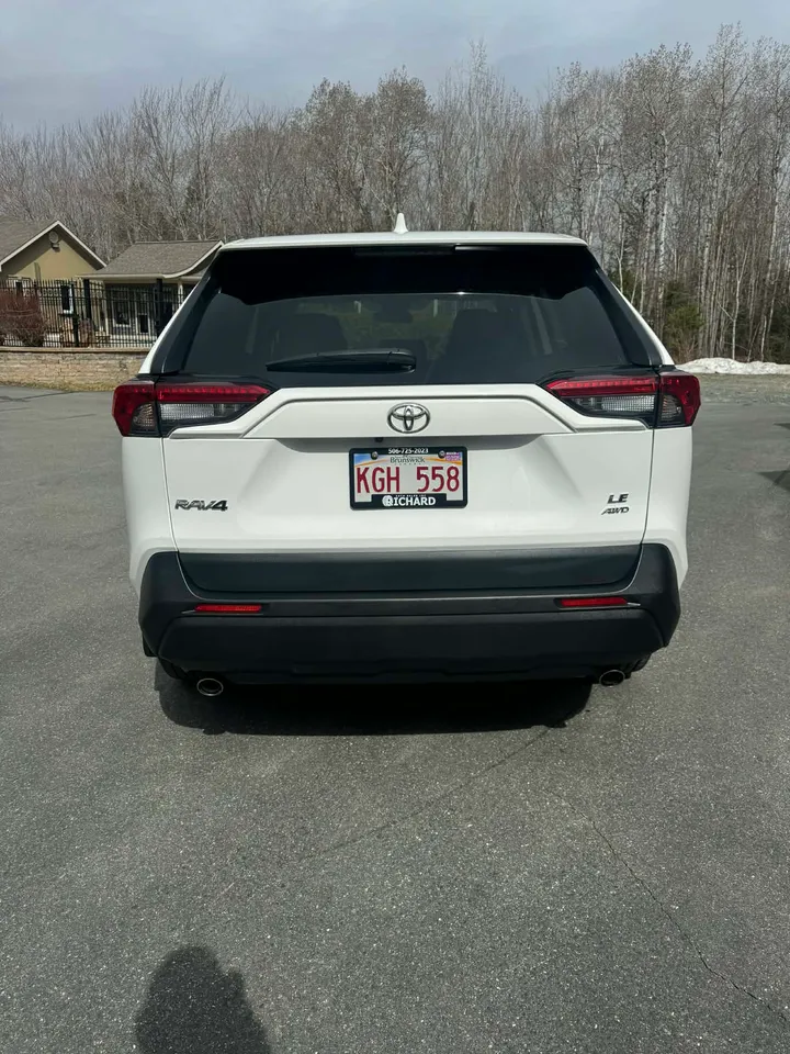 2023 Toyota Rav 4 LE Image