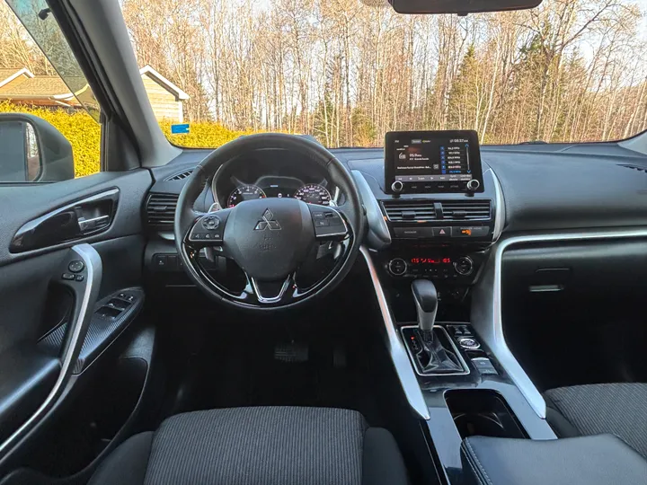 2023 Mitsubishi Eclipse Cross Image