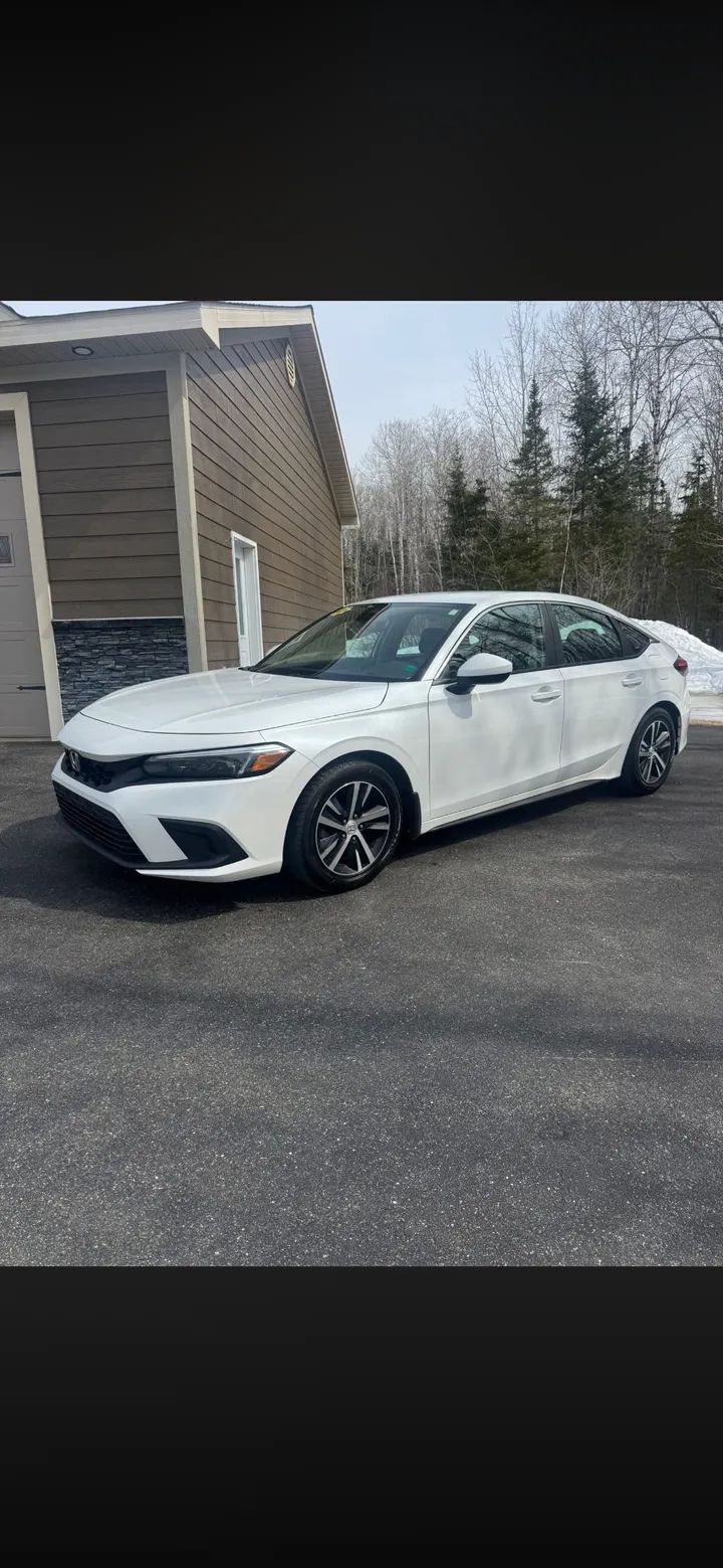 2022 Honda Civic LX Hatchback Image