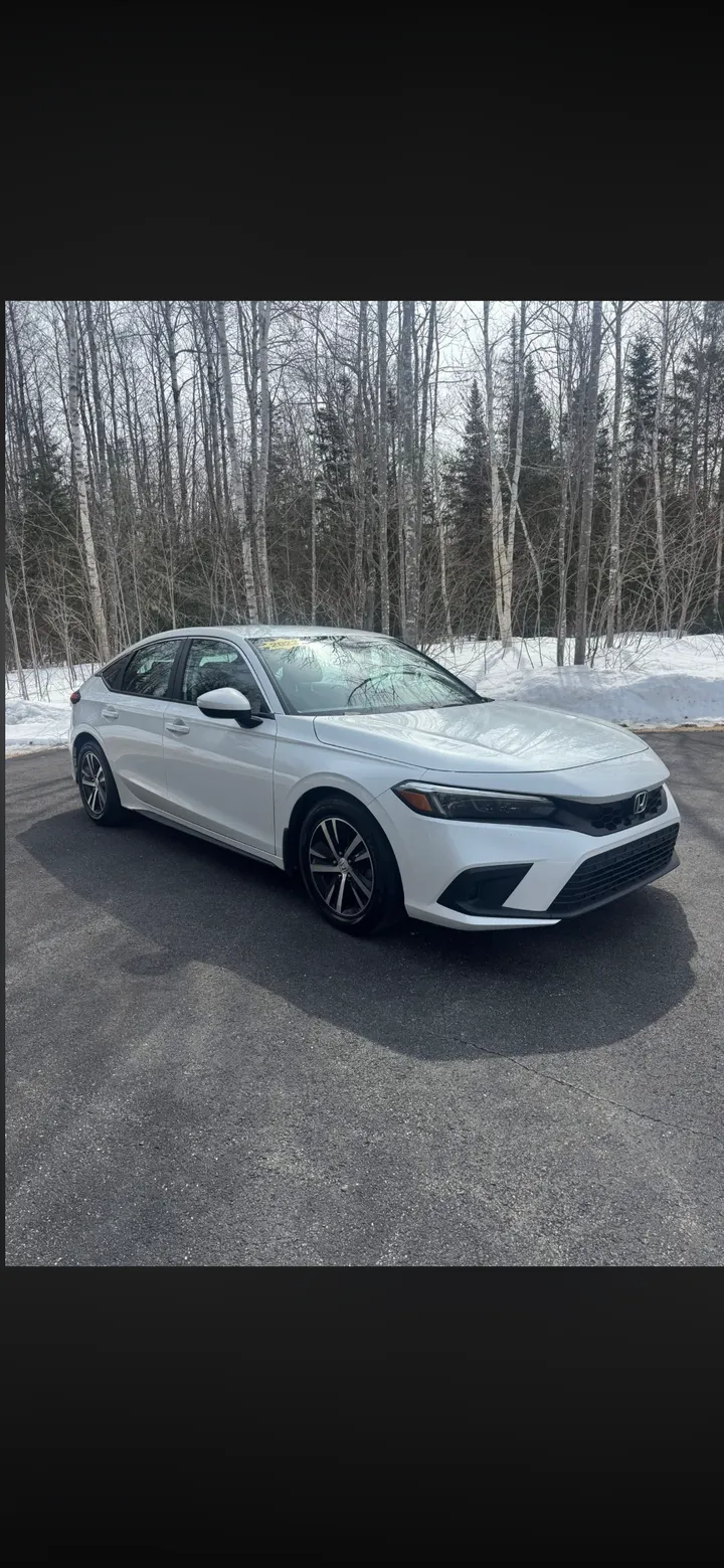 2022 Honda Civic LX Hatchback Image