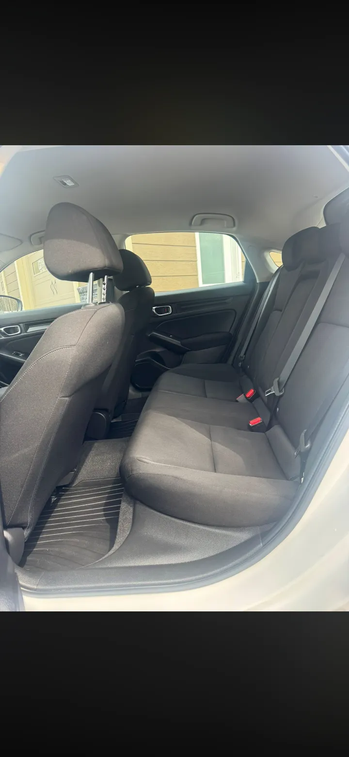 2022 Honda Civic LX Hatchback Image