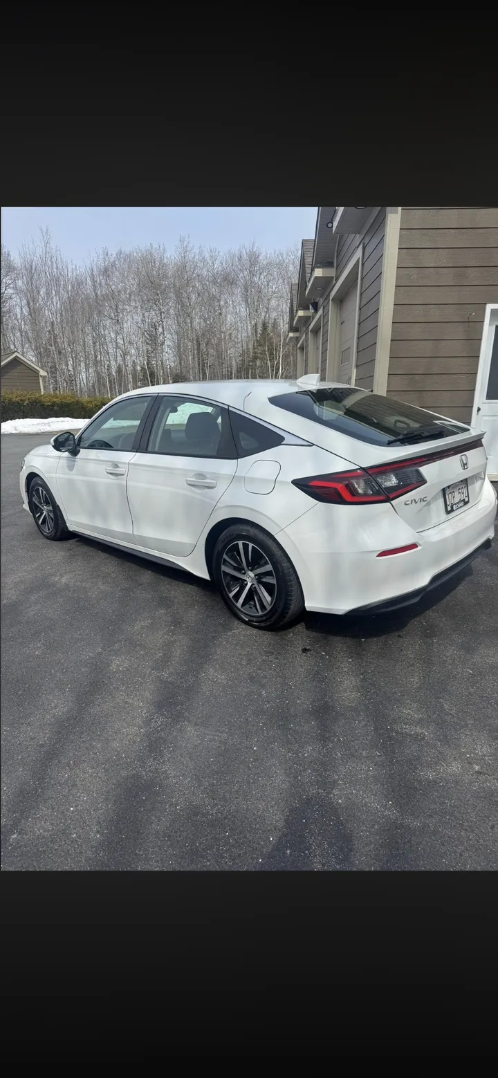 2022 Honda Civic LX Hatchback Image