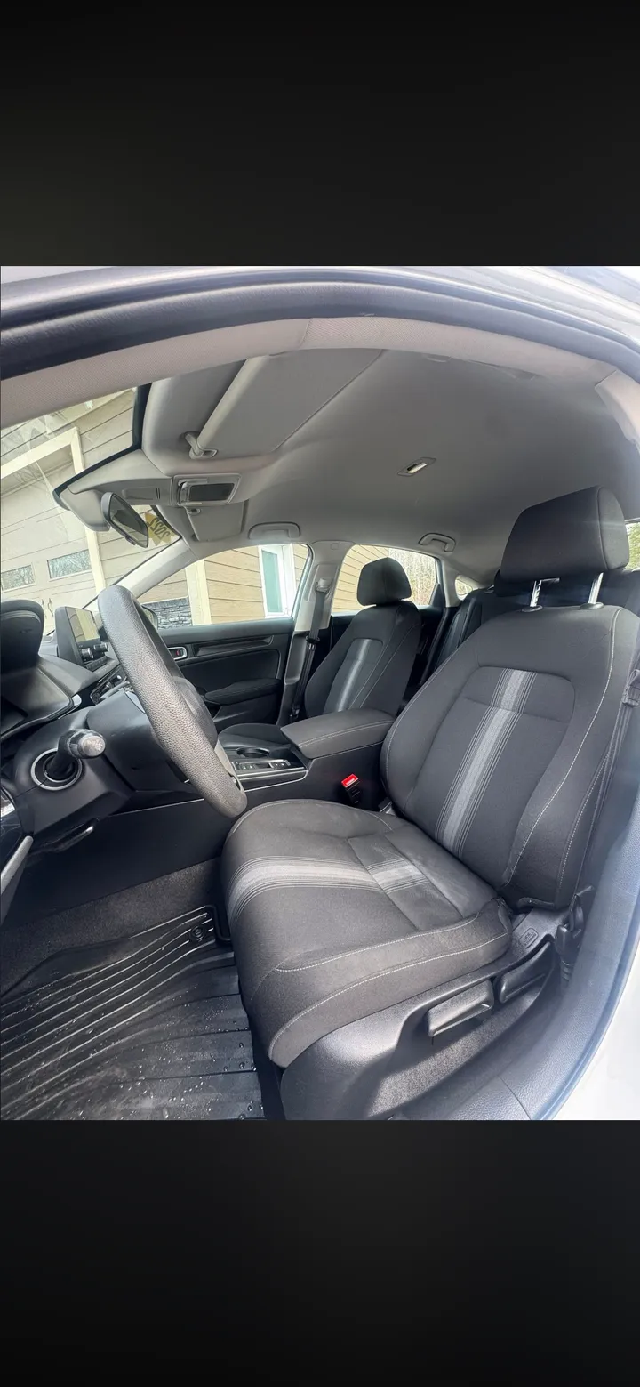 2022 Honda Civic LX Hatchback Image