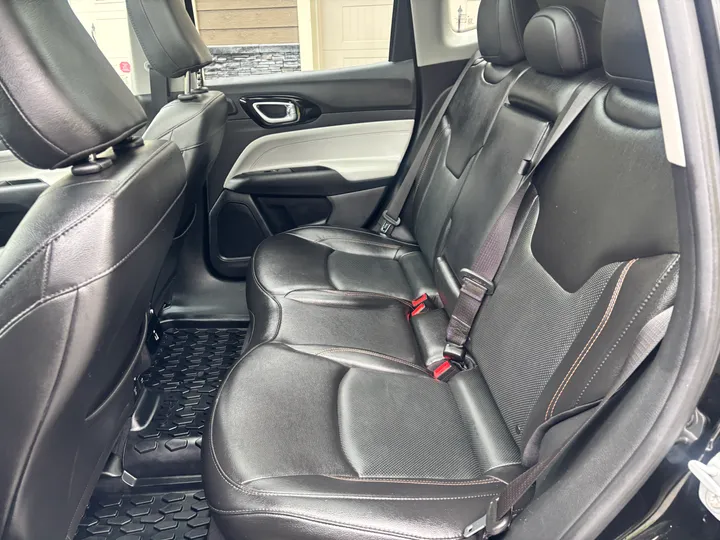 2022 Jeep Compass Limited  Image
