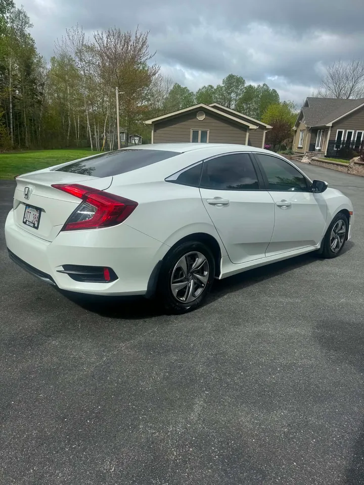 2019 Honda Civic LX Image