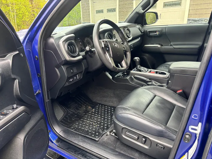 2022 Toyota Tacoma TRD Sport Premium Image