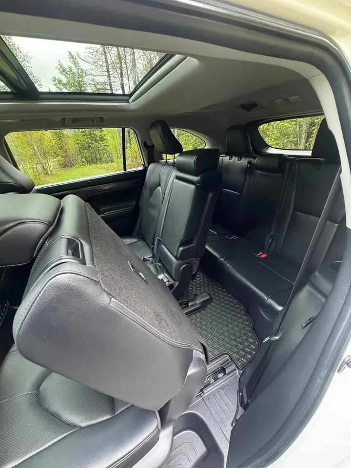 2021 Toyota Highlander Limited Image