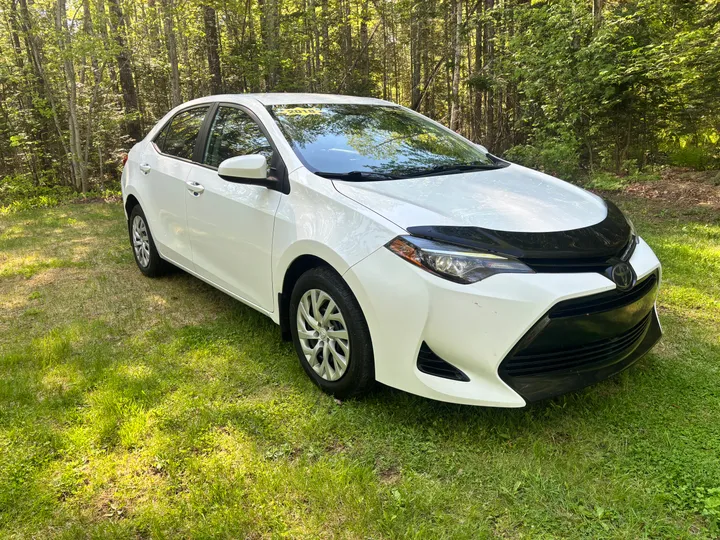 2018 Toyota Corolla LE Image