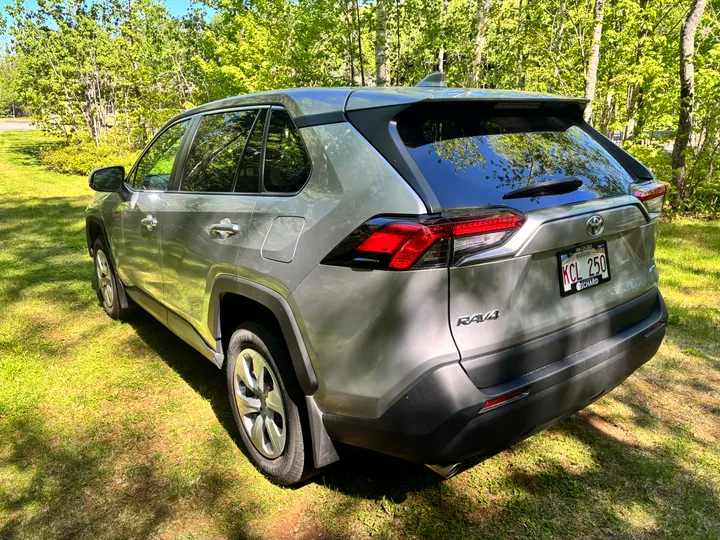 2023 Toyota Rav 4 LE Image