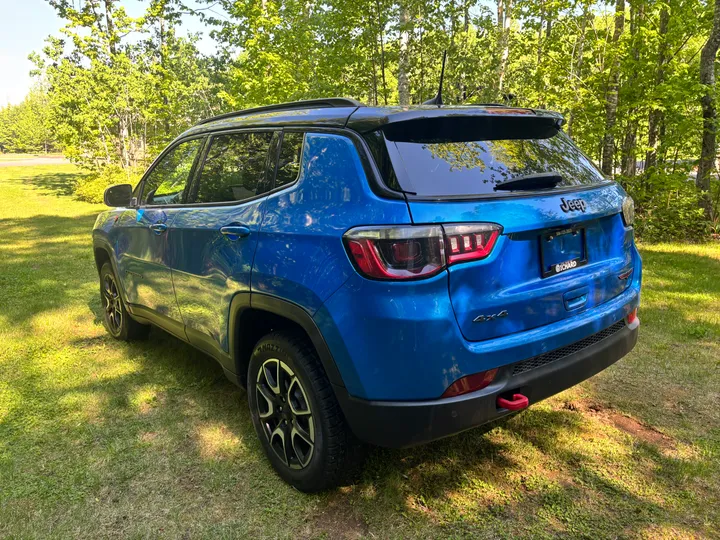 2024 Jeep Compass Trailhawk  Image