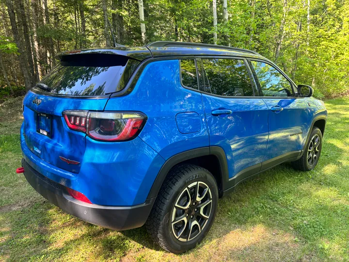 2024 Jeep Compass Trailhawk  Image