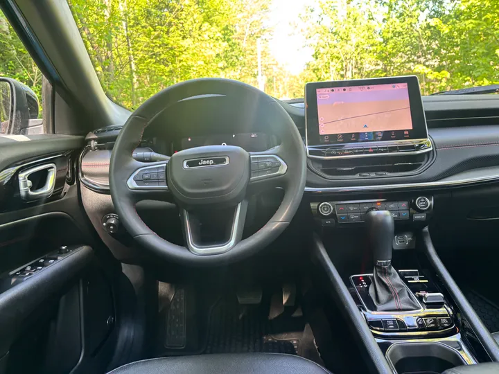 2024 Jeep Compass Trailhawk  Image