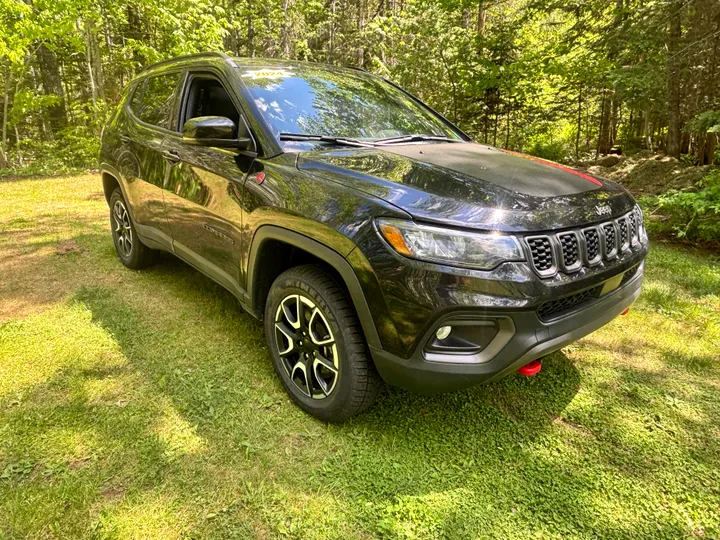 2024 Jeep Compass Trailhawk Image