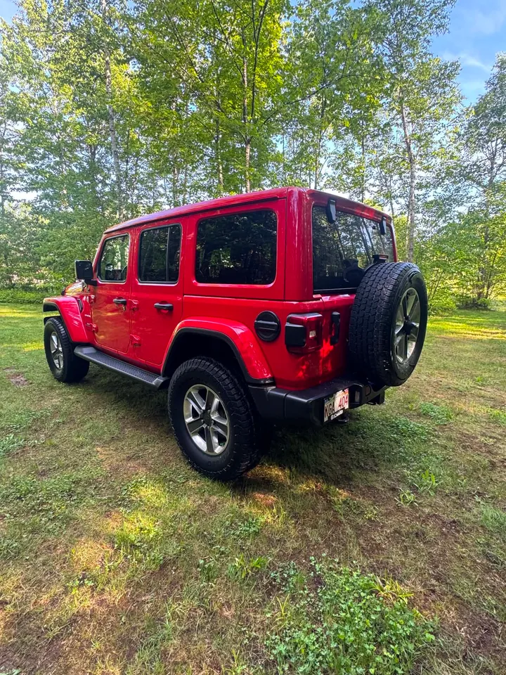 2021 Jeep Wrangler Unlimited Sahara Image