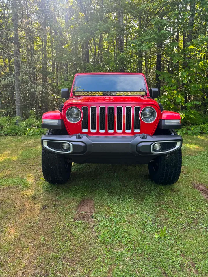 2021 Jeep Wrangler Unlimited Sahara Image