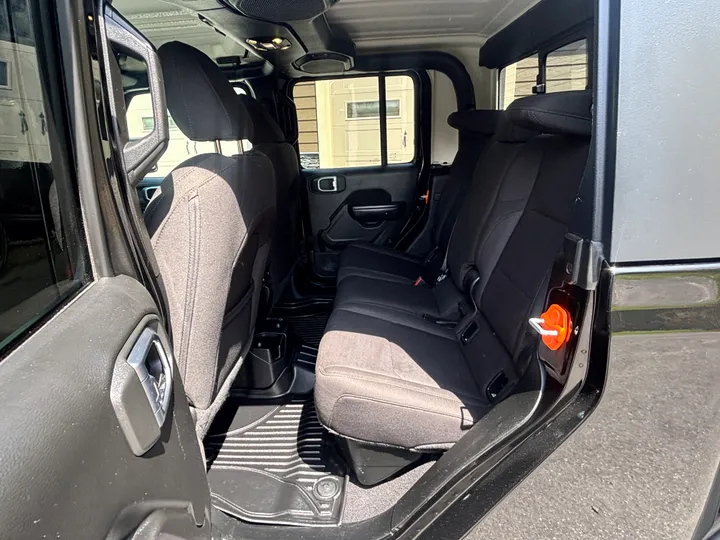 2020 Jeep Gladiator Sport Image