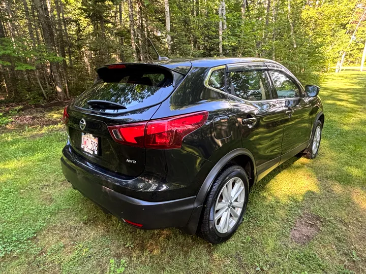 2019 Nissan Qashqai S AWD Image