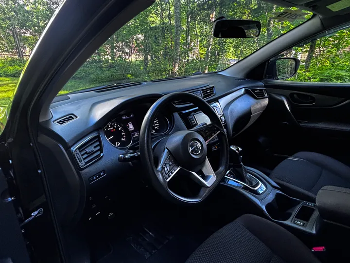 2019 Nissan Qashqai S AWD Image