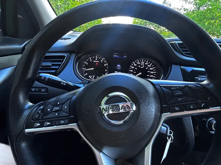 2019 Nissan Qashqai S AWD Image