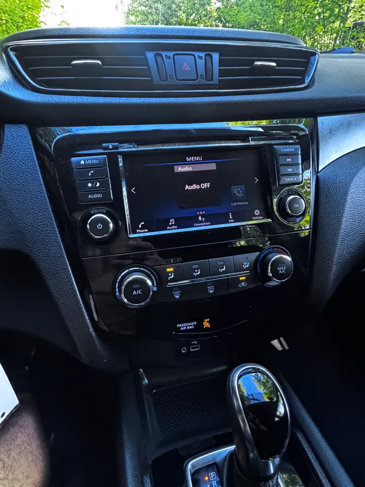 2019 Nissan Qashqai S AWD Image
