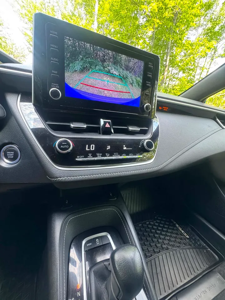 2022 Toyota Corolla SE Image