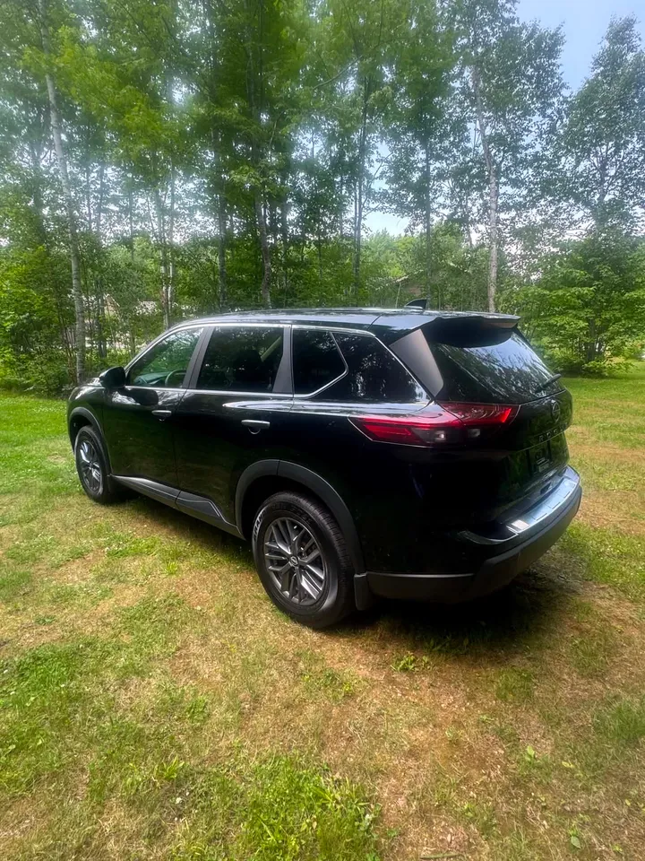 2024 Nissan Rogue S AWD Image