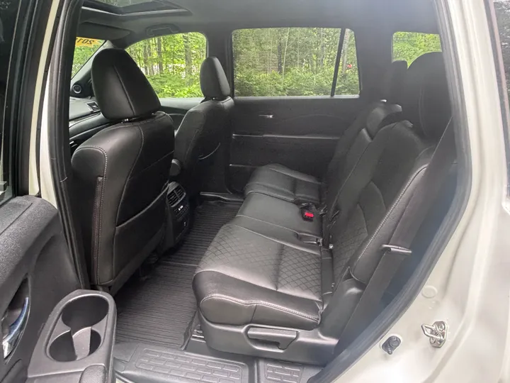 2019 Honda Passport Touring  Image