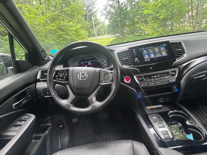 2019 Honda Passport Touring  Image