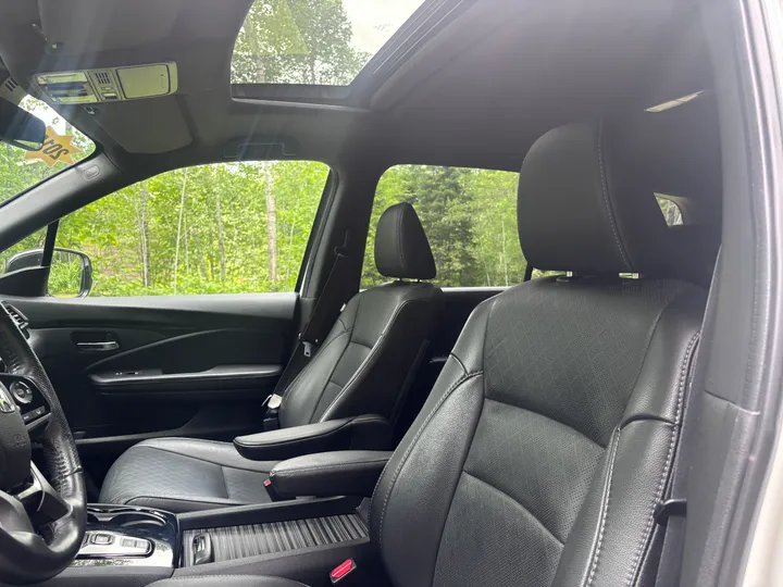 2019 Honda Passport Touring  Image