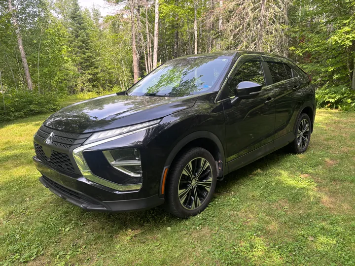 2022 Mitsubishi Eclipse Cross ES Image