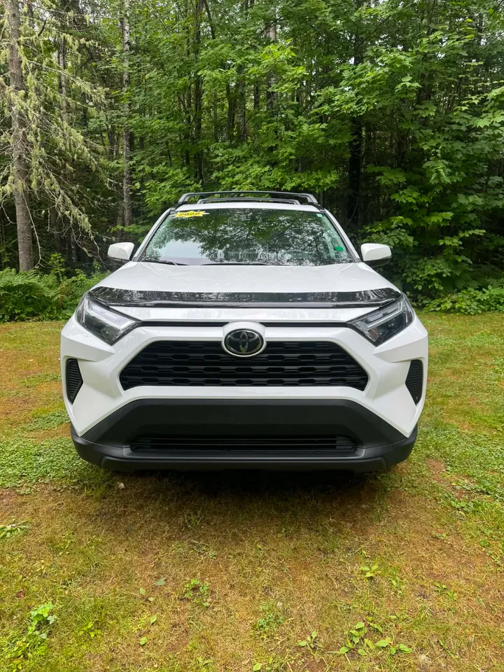 2022 Toyota Corolla XLE Image