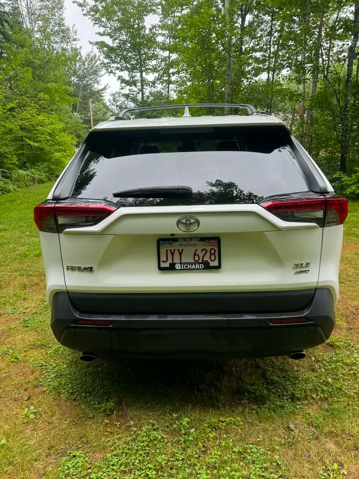2022 Toyota Corolla XLE Image