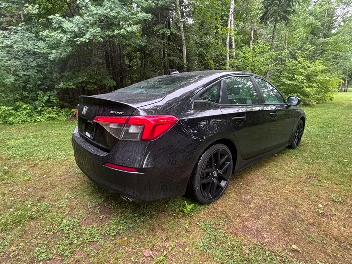 2022 Honda Civic Sport Image