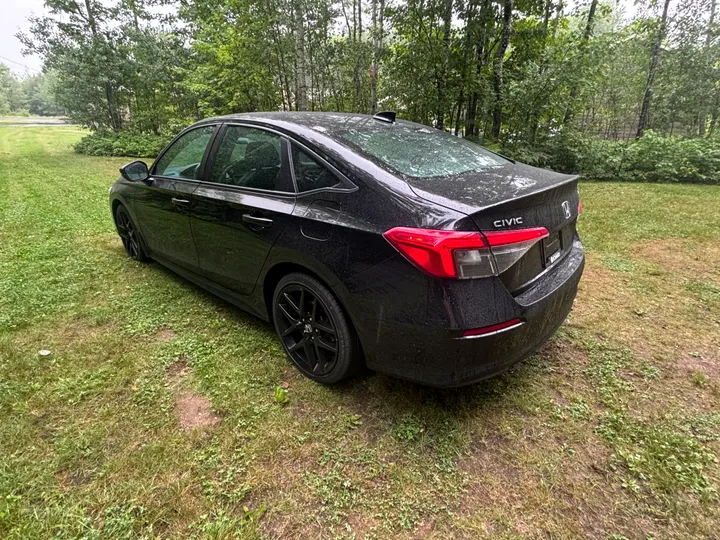2022 Honda Civic Sport Image