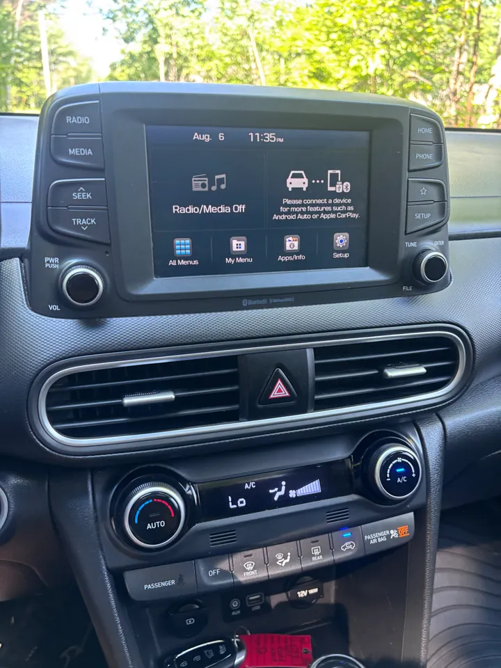 2021 Hyundai Kona Luxury  Image